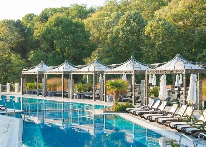 Hotel Marina White Sands